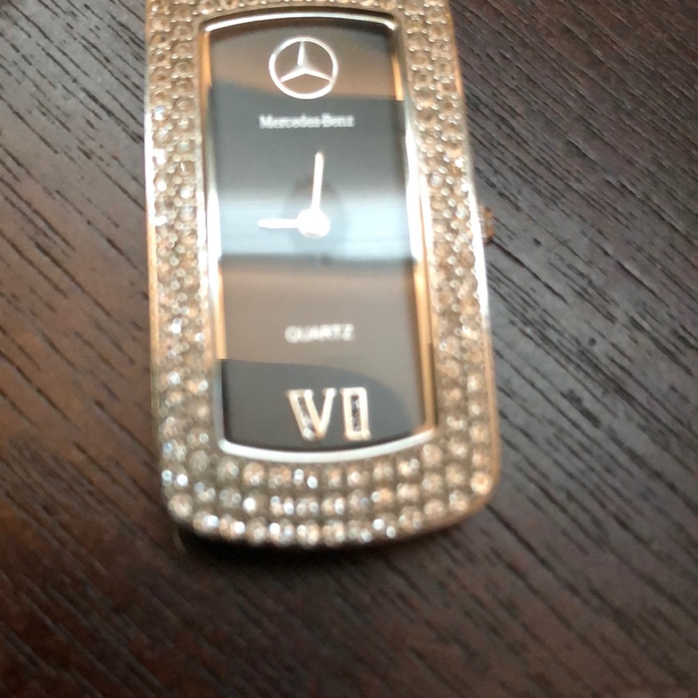 Mercedes stainless Austrian crystal watch face